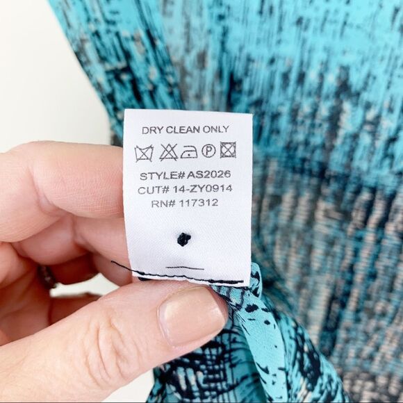 ZOA New York Sleeveless Aqua‎ Print Blouse Sz S - Picture 12 of 12